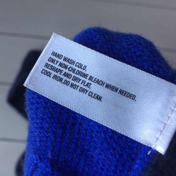 GAP • Navy & Royal Royal Blue Cardigan - Picture 5 of 5